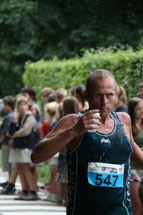 西班牙青年队在欧洲青年赛事中表现亮眼